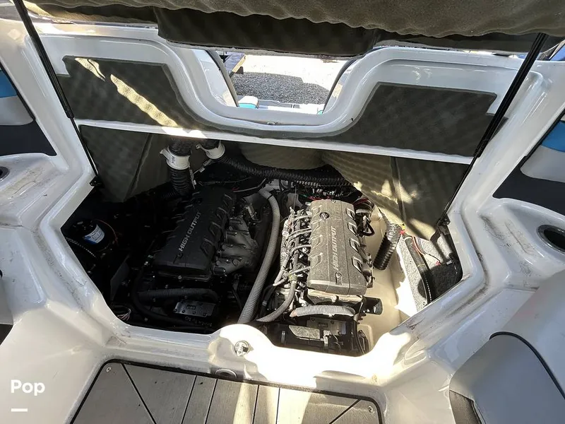 Slide: The Image of Yamaha 242X 2020 - 15236749