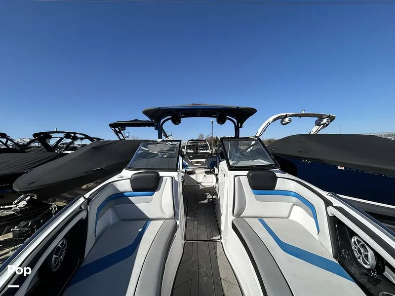 Slide: The Image of Yamaha 242X 2020 - 15236792