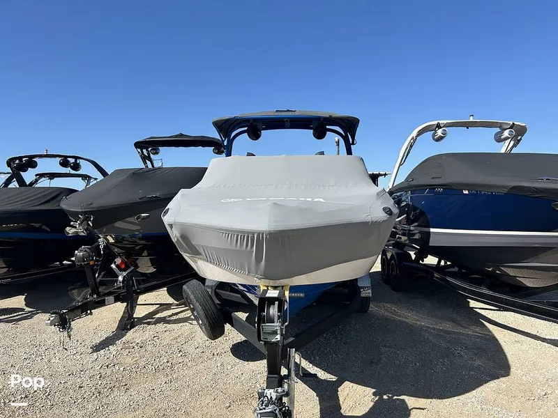 Slide: The Image of Yamaha 242X 2020 - 15236794