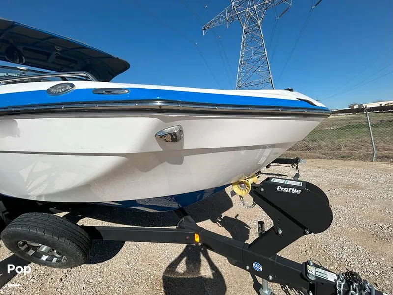 Slide: The Image of Yamaha 242X 2020 - 15236808