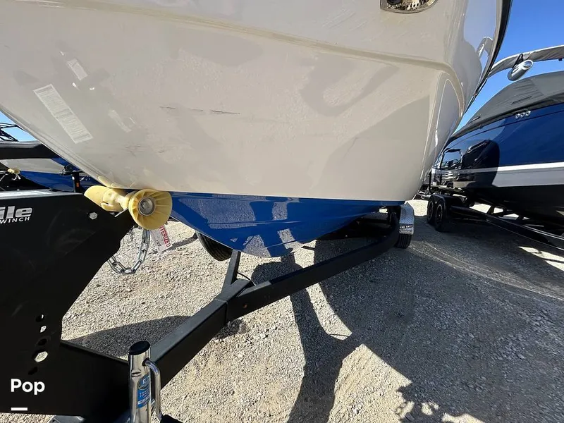 Slide: The Image of Yamaha 242X 2020 - 15236811