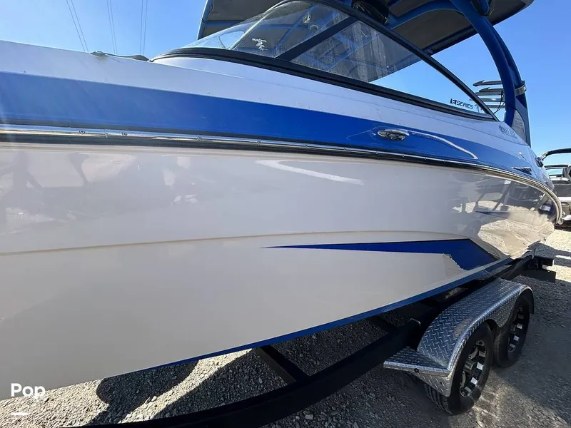 Slide: The Image of Yamaha 242X 2020 - 15236813