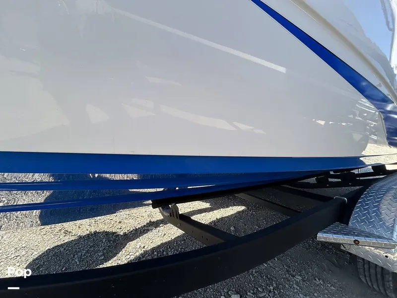 Slide: The Image of Yamaha 242X 2020 - 15236814