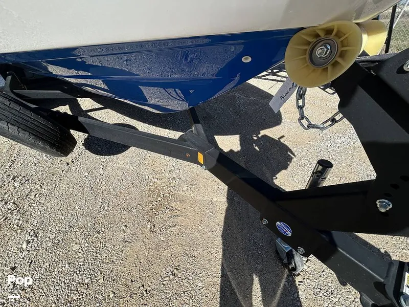 Slide: The Image of Yamaha 242X 2020 - 15236842