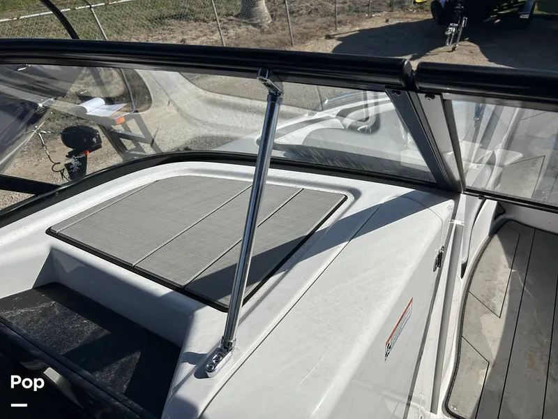 Slide: The Image of Yamaha 242X 2020 - 15237128