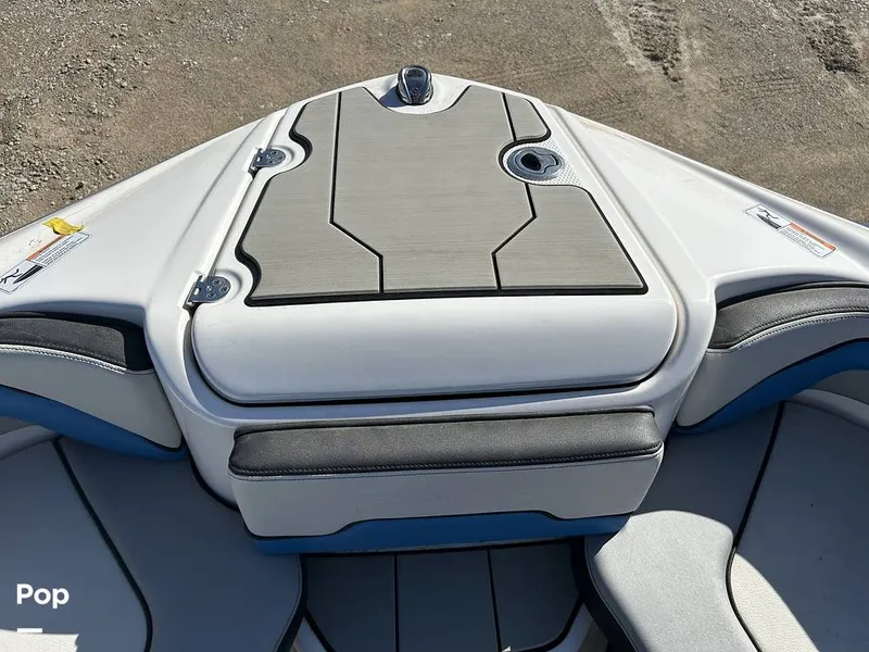 Slide: The Image of Yamaha 242X 2020 - 15237133