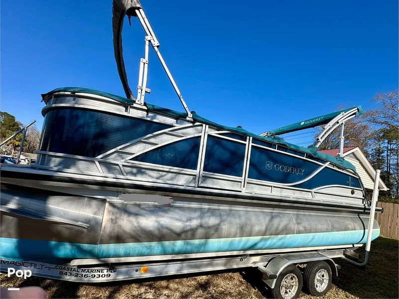 The Image of Godfrey Monaco 215C 2021 - 15086164