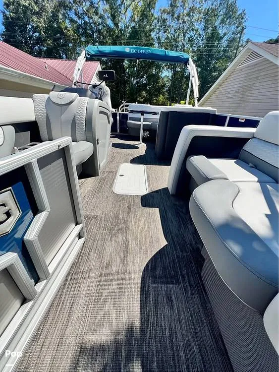 Slide: The Image of Godfrey Monaco 215C 2021 - 15060183