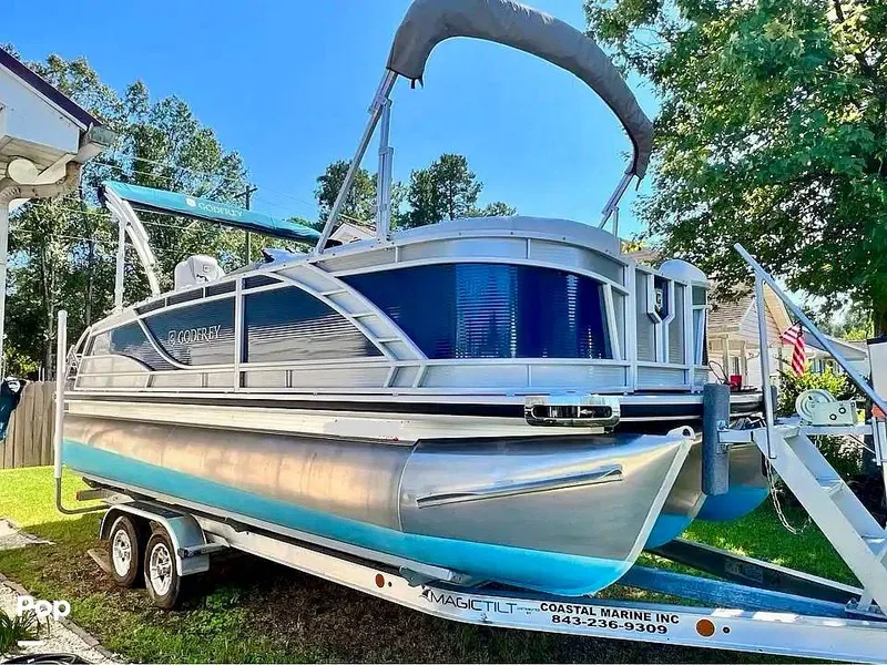 Slide: The Image of Godfrey Monaco 215C 2021 - 15086167