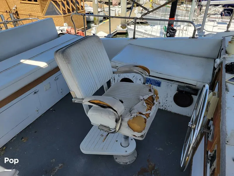 Slide: The Image of Elliot Aquilar Awg49 1983 - 15387851