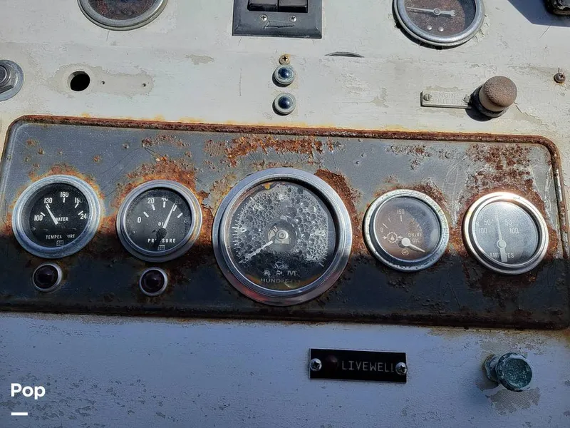 Slide: The Image of Elliot Aquilar Awg49 1983 - 15387855