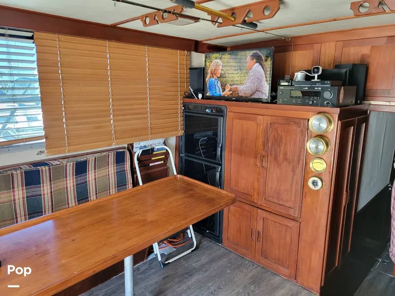 Slide: The Image of Elliot Aquilar Awg49 1983 - 15387866