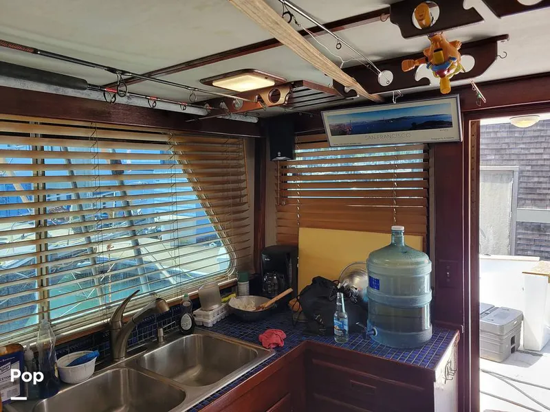 Slide: The Image of Elliot Aquilar Awg49 1983 - 15387876