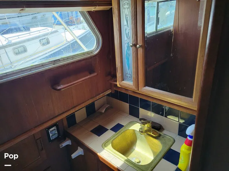 Slide: The Image of Elliot Aquilar Awg49 1983 - 15387887