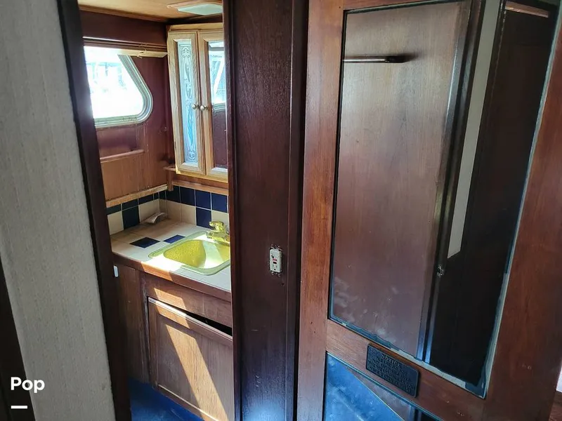 Slide: The Image of Elliot Aquilar Awg49 1983 - 15387890