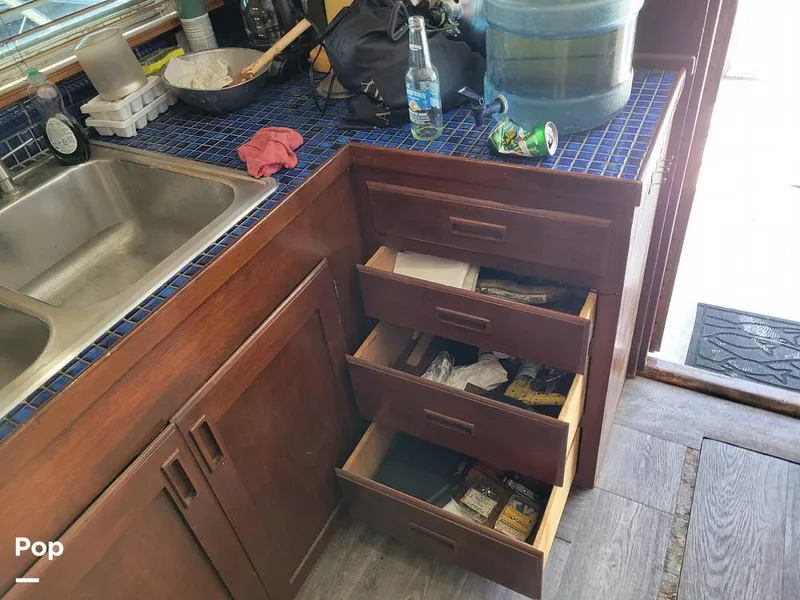 Slide: The Image of Elliot Aquilar Awg49 1983 - 15388036