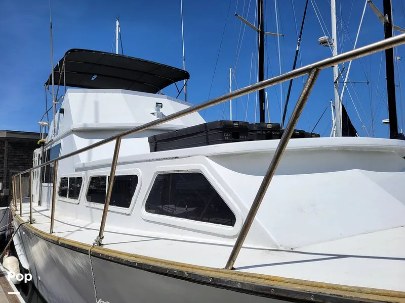 Slide: The Image of Elliot Aquilar Awg49 1983 - 15388057