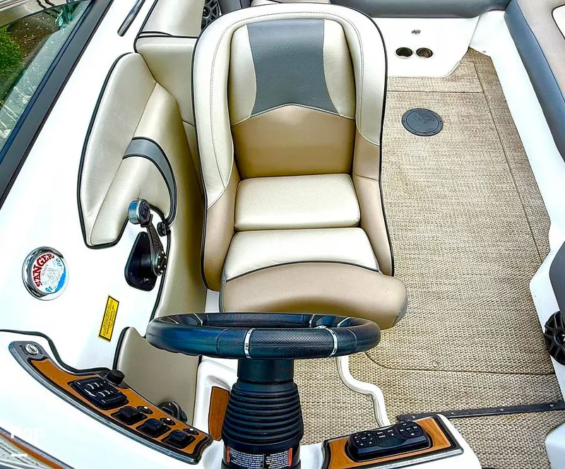 Slide: The Image of Sanger V237-XTZ 2019 - 15262241