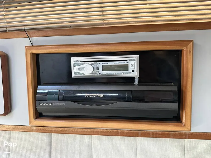 Slide: The Image of Sea Ray 350 EC 1991 - 15000370