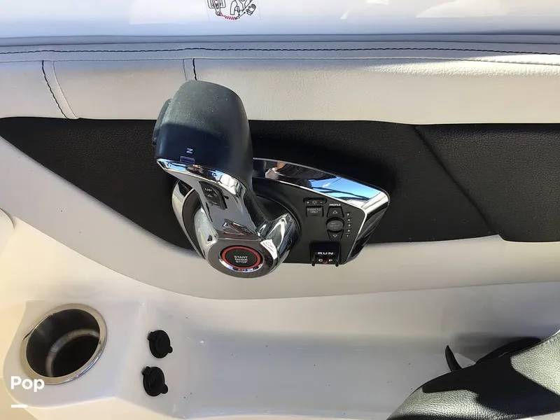 Slide: The Image of Sea Ray 210 SPX OB 2023 - 14830300