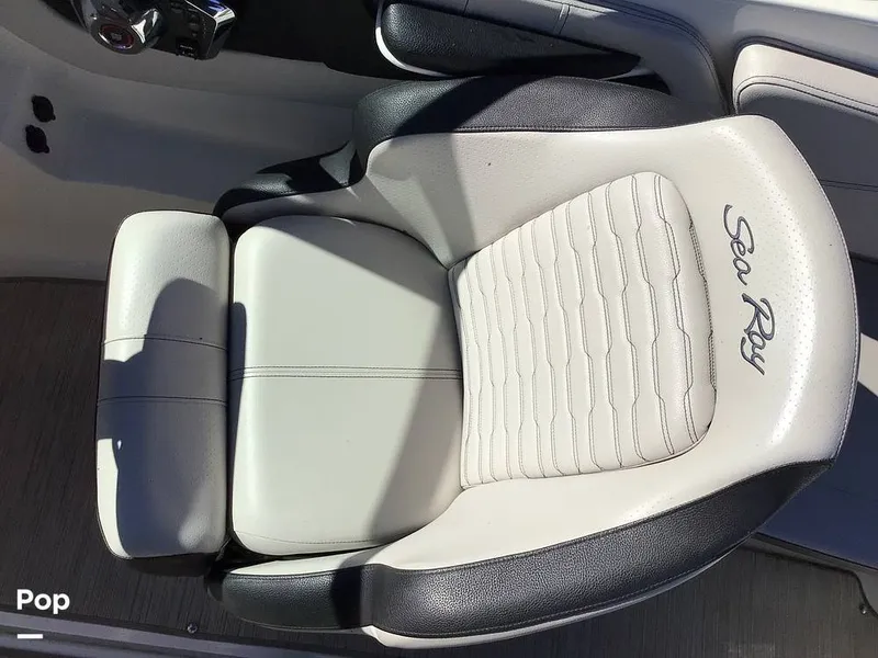 Slide: The Image of Sea Ray 210 SPX OB 2023 - 14830303