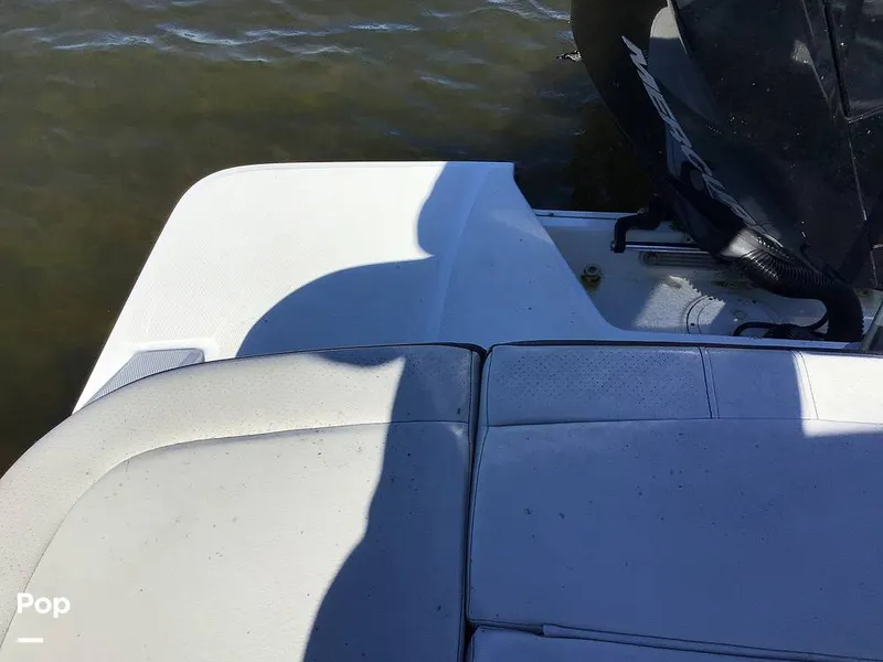 Slide: The Image of Sea Ray 210 SPX OB 2023 - 14830279