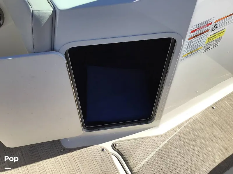 Slide: The Image of Sea Ray 210 SPX OB 2023 - 14830344