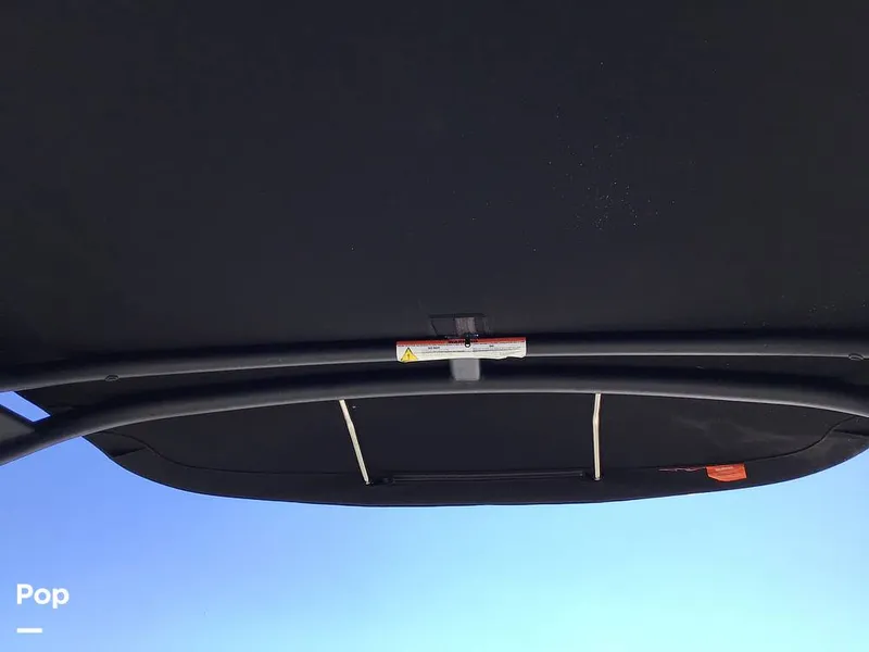 Slide: The Image of Sea Ray 210 SPX OB 2023 - 14830357