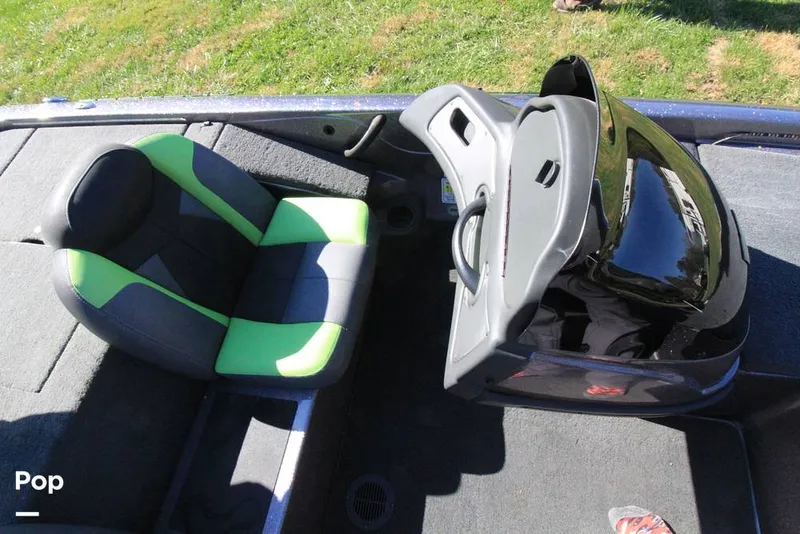 Slide: The Image of Passenger Seat - 14853999