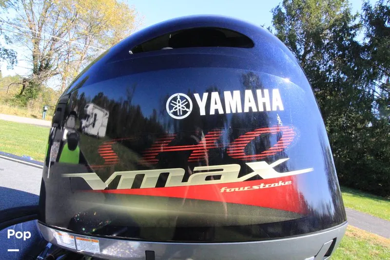 Slide: The Image of 2018 Yamaha 150 Vmax SHO - 14854033