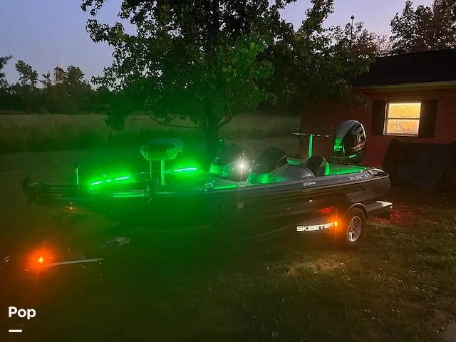 Slide: The Image of Skeeter ZX190 2018 - 14815017