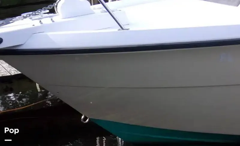 Slide: The Image of Pursuit Tiara 2500 1983 - 14921609