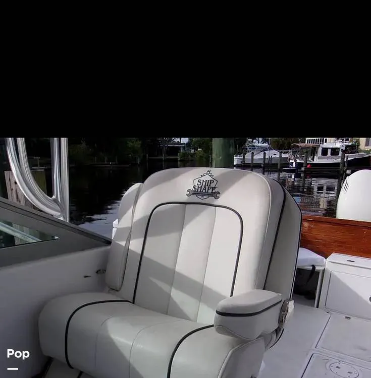 Slide: The Image of Pursuit Tiara 2500 1983 - 14921615