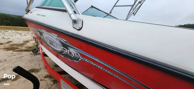 Slide: The Image of Centurion Lightning Storm C4 2005 - 14899950