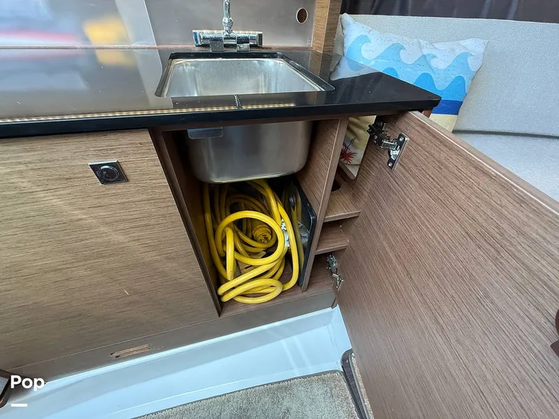 Slide: The Image of Jeanneau Leader 9.0 WA 2020 - 15215478