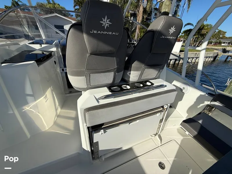 Slide: The Image of Jeanneau Leader 9.0 WA 2020 - 15215426