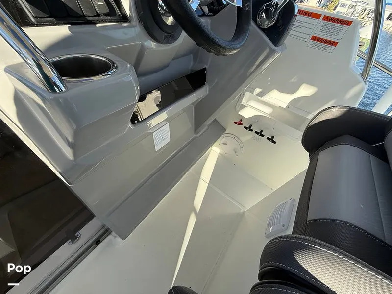 Slide: The Image of Jeanneau Leader 9.0 WA 2020 - 15215453