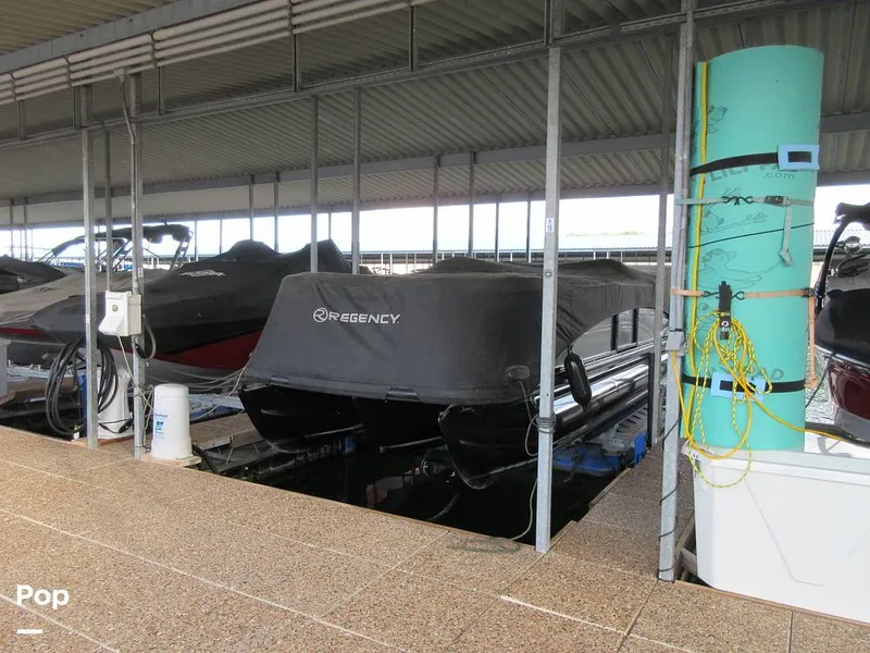 Slide: The Image of Storage Cover - 15015834