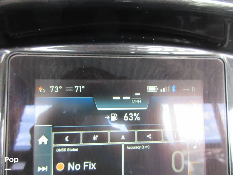 Slide: The Image of Regency 250 LE3 2023 - 15015743