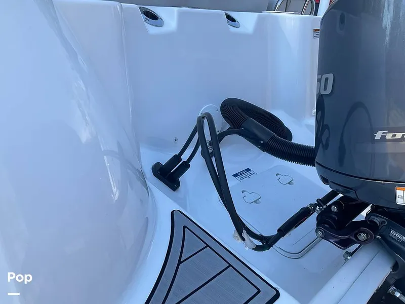 Slide: The Image of Sea Fox 248 Commander 2022 - 15169875