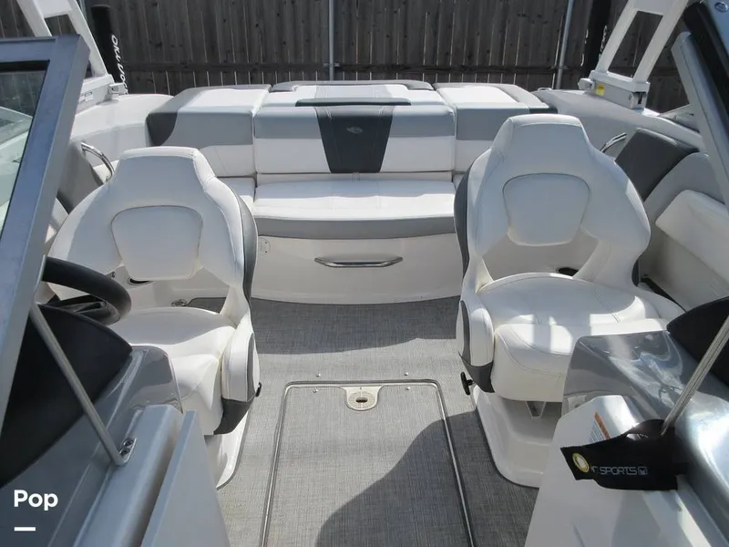 Slide: The Image of Cockpit Seating - 14860749