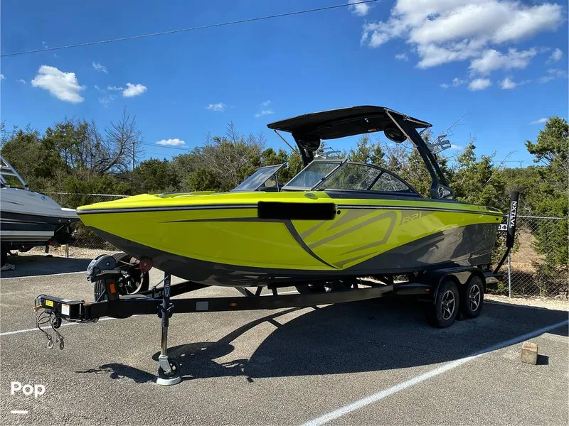 The Image of 2018 Tige R21surf Boat! - 14891840