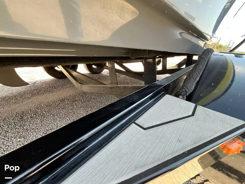 Slide: The Image of Tige R21 2018 - 16307460