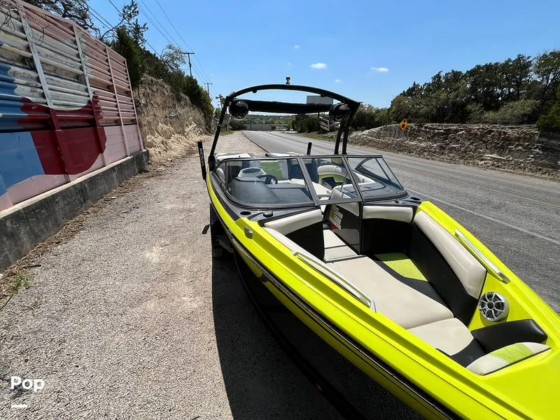 Slide: The Image of Tige R21 2018 - 16307857