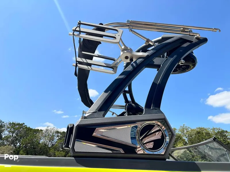 Slide: The Image of Tige R21 2018 - 16312647