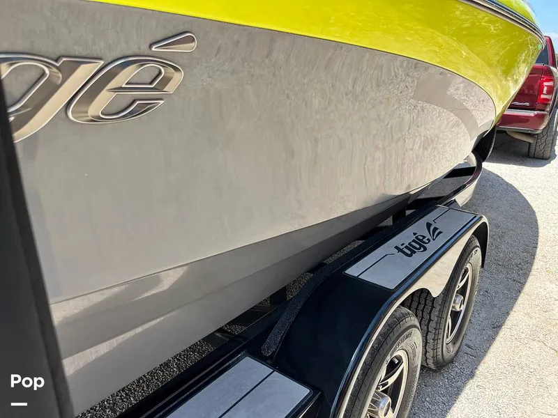 Slide: The Image of Tige R21 2018 - 16312648