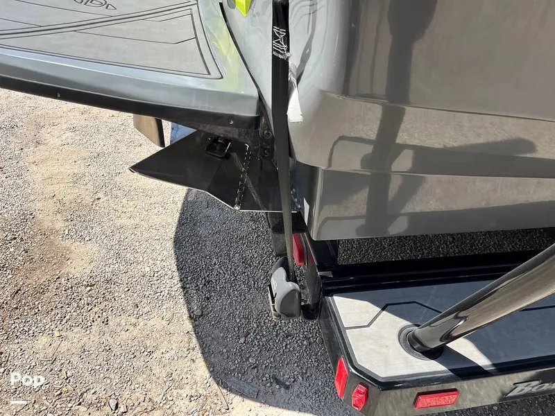 Slide: The Image of Tige R21 2018 - 16312649