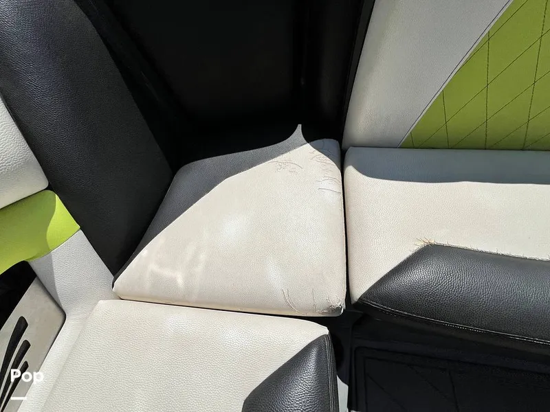 Slide: The Image of Tige R21 2018 - 16312680