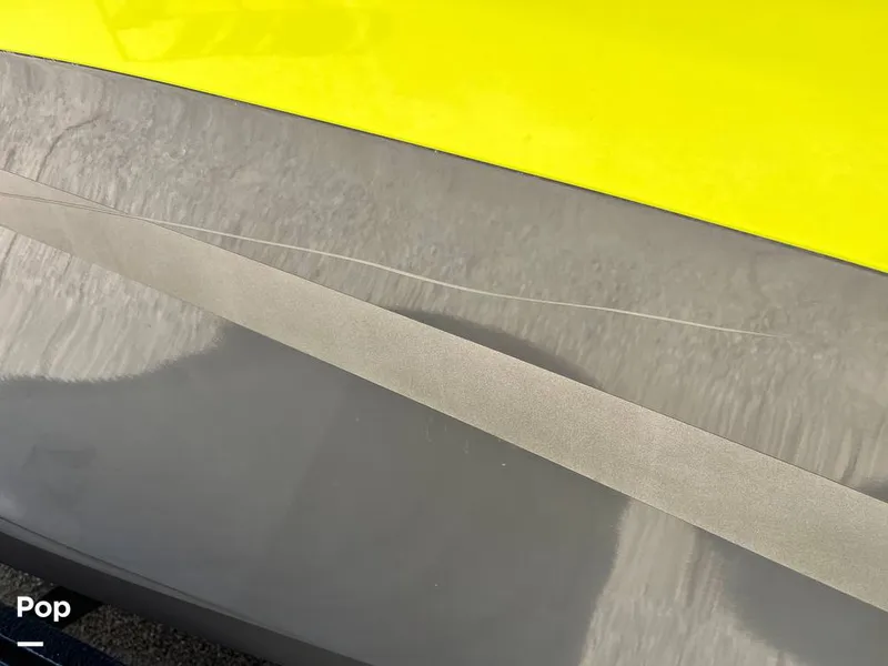 Slide: The Image of Tige R21 2018 - 16312653