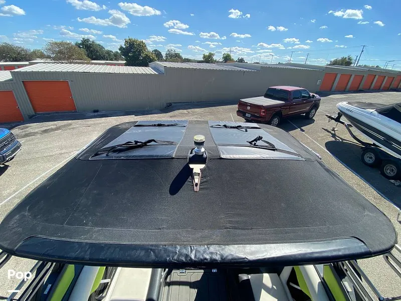 Slide: The Image of Tige R21 2018 - 14891877